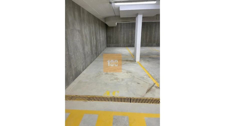 Garagem para Venda em Matosinhos e Leça da Palmeira Foto 10