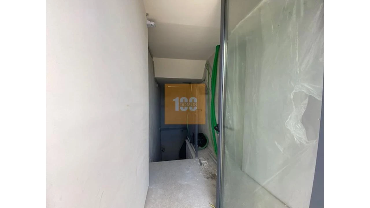 Garagem para Venda em Matosinhos e Leça da Palmeira Foto 6