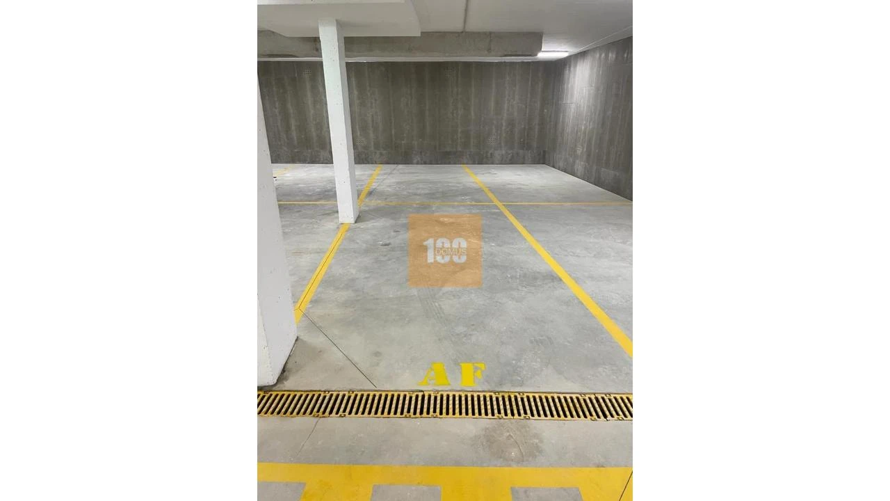 Garagem para Venda em Matosinhos e Leça da Palmeira Foto 11