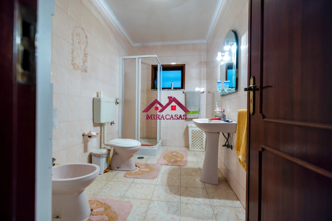 Moradia T5 para Venda em Fonte de Angeão e Covão do Lobo Foto 12