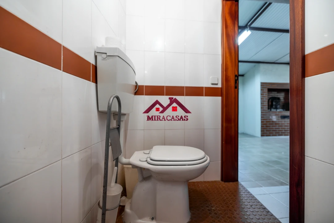 Moradia T5 para Venda em Fonte de Angeão e Covão do Lobo Foto 55