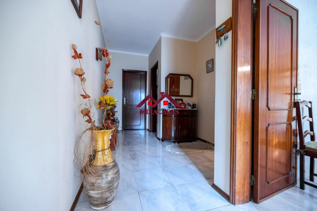 Moradia T5 para Venda em Fonte de Angeão e Covão do Lobo Foto 7