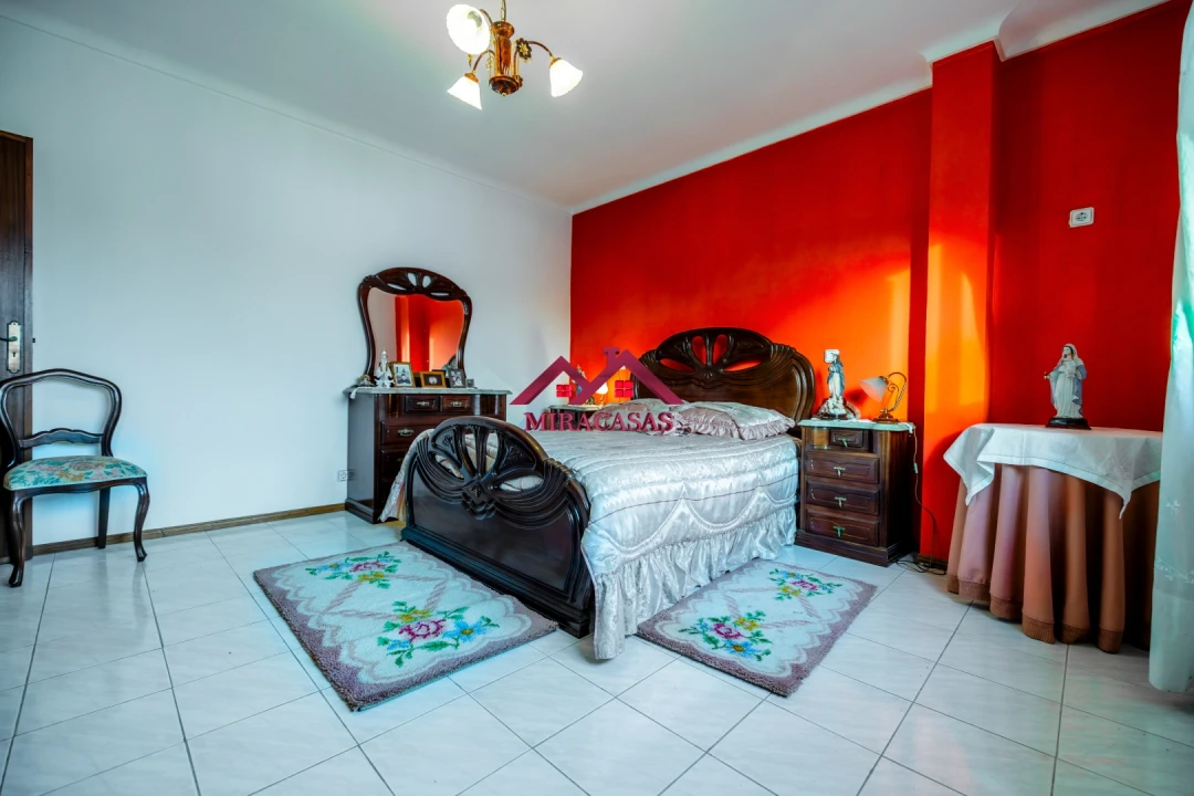 Moradia T5 para Venda em Fonte de Angeão e Covão do Lobo Foto 38