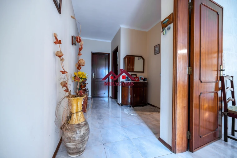 Moradia T5 para Venda em Fonte de Angeão e Covão do Lobo Foto 7