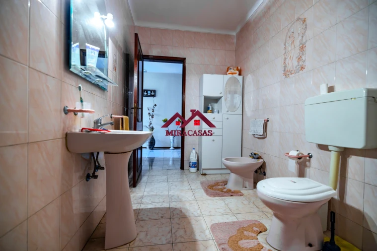 Moradia T5 para Venda em Fonte de Angeão e Covão do Lobo Foto 14