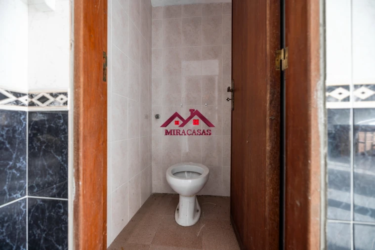 Moradia T5 para Venda em Fonte de Angeão e Covão do Lobo Foto 63