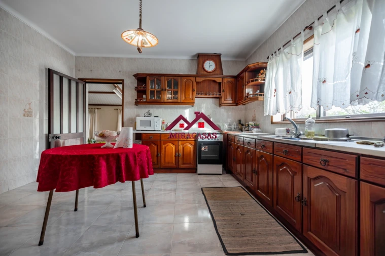 Moradia T5 para Venda em Fonte de Angeão e Covão do Lobo Foto 5