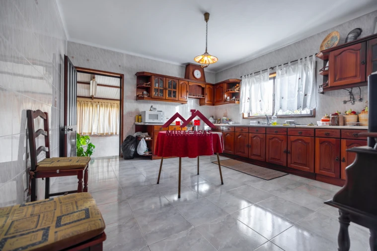 Moradia T5 para Venda em Fonte de Angeão e Covão do Lobo Foto 2