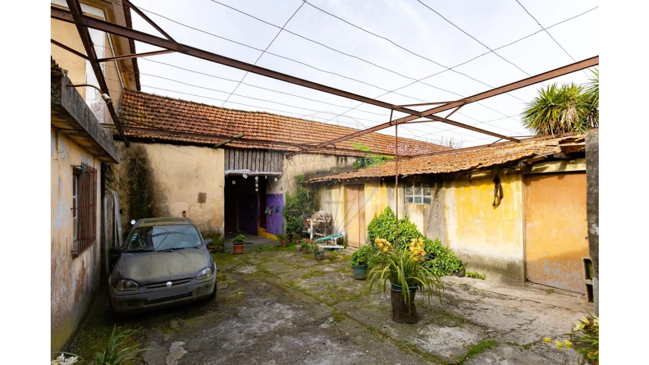 Moradia T1 para Venda em Santa Maria da Feira, Travanca, Sanfins e Espargo Foto 9