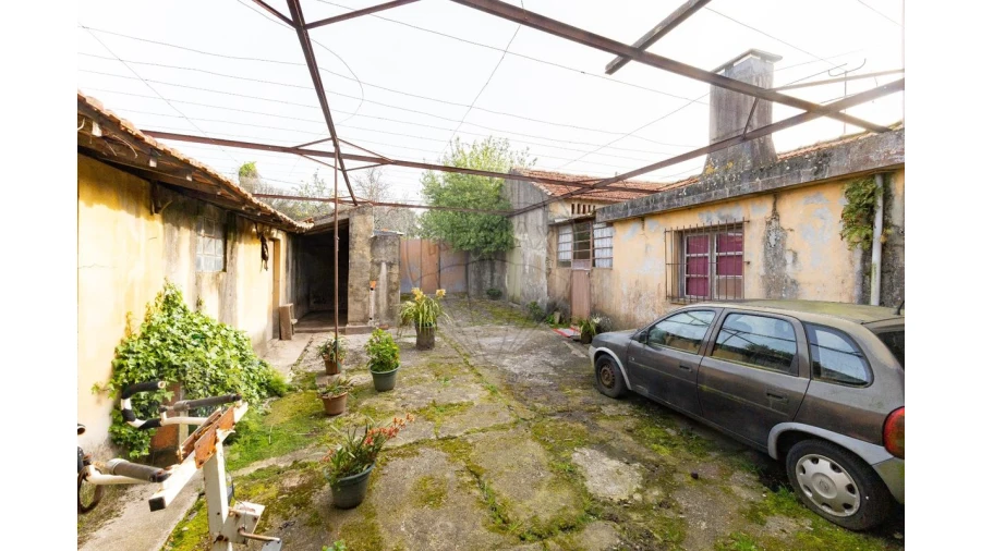 Moradia T1 para Venda em Santa Maria da Feira, Travanca, Sanfins e Espargo Foto 8