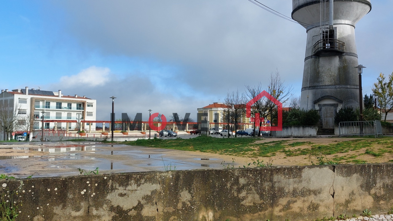 Prédio para Venda em Ferreira do Zezere Foto 1