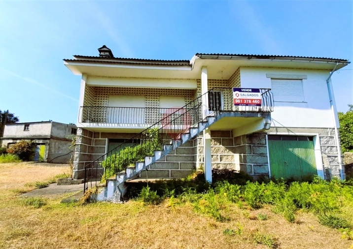 Quinta T3 para Venda em Barbeita