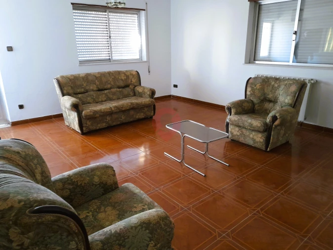 Quinta T3 para Venda em Barbeita Foto 3