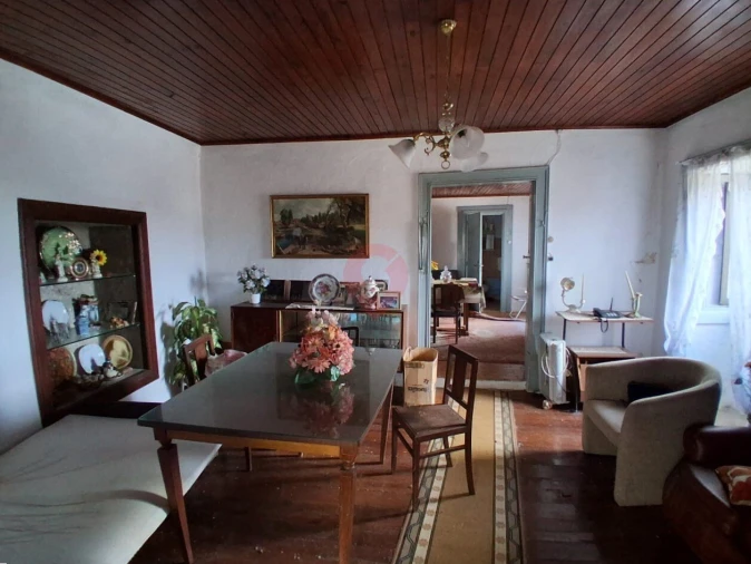 Moradia T3 para Venda em Penso Foto 2