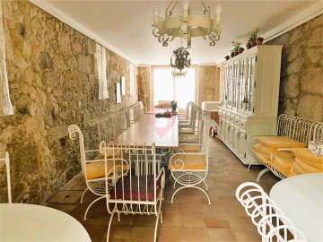 Quinta T9 para Venda em Vila Franca