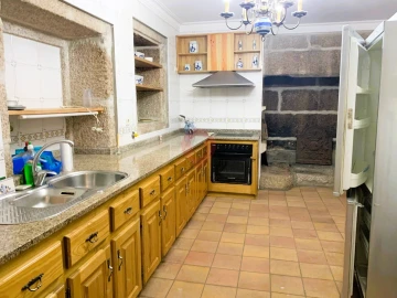 Quinta T9 para Venda em Vila Franca