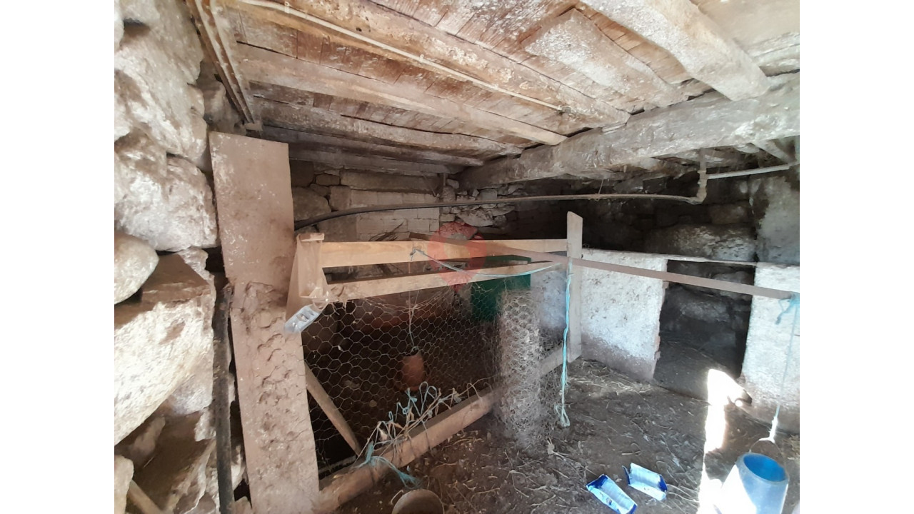 Moradia T2 para Venda em Prado e Remoães Foto 15