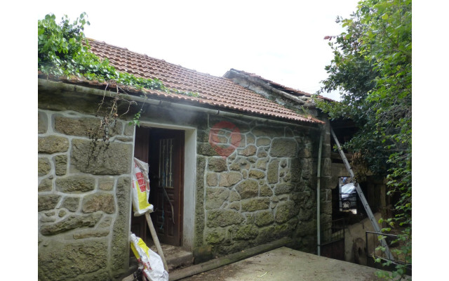 Moradia T3 para Venda em Castro Laboreiro e Lamas de Mouro