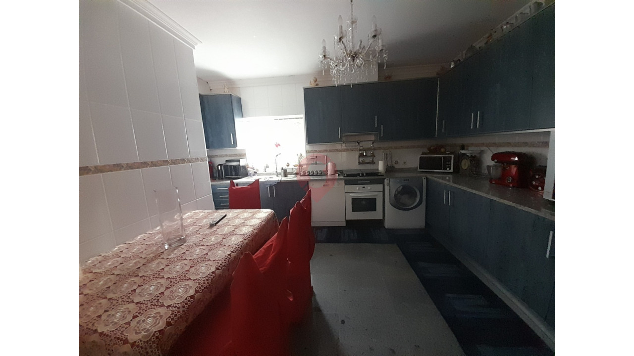 Moradia T3 para Venda em Vilar de Mouros Foto 17