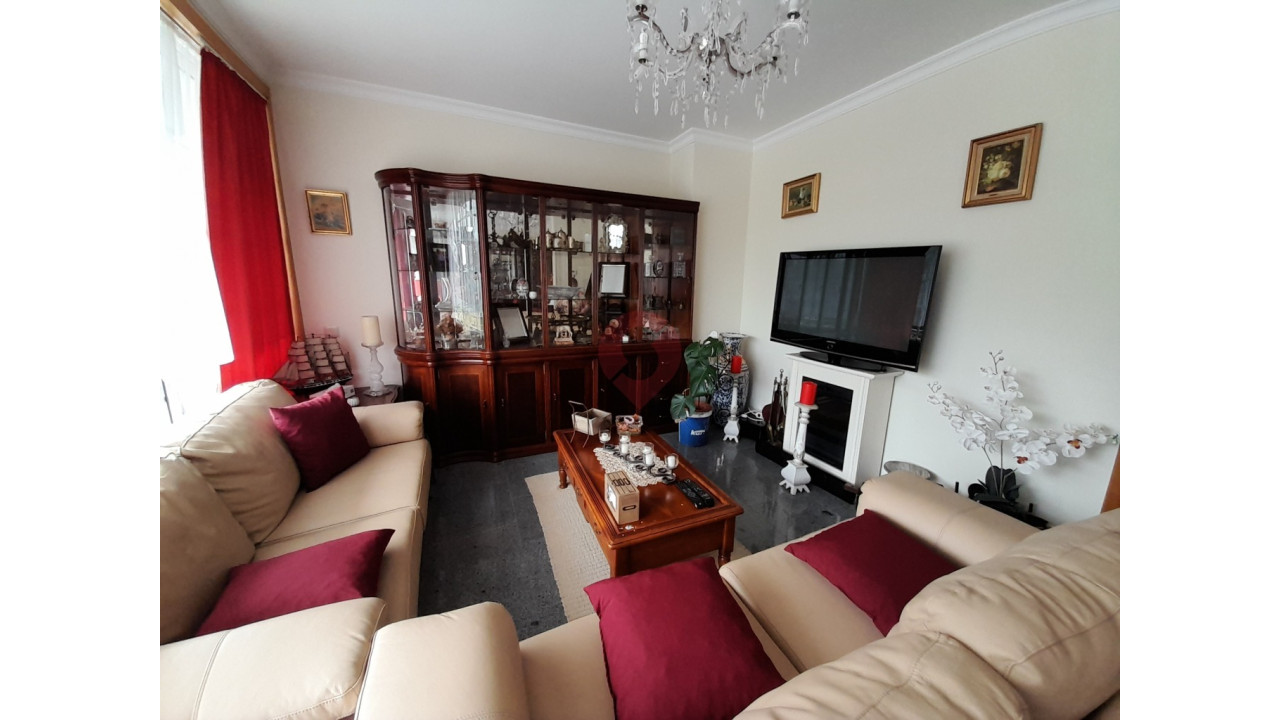 Moradia T3 para Venda em Vilar de Mouros Foto 12