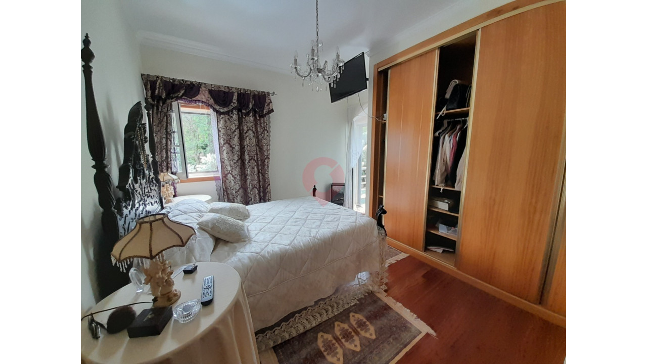 Moradia T3 para Venda em Vilar de Mouros Foto 6