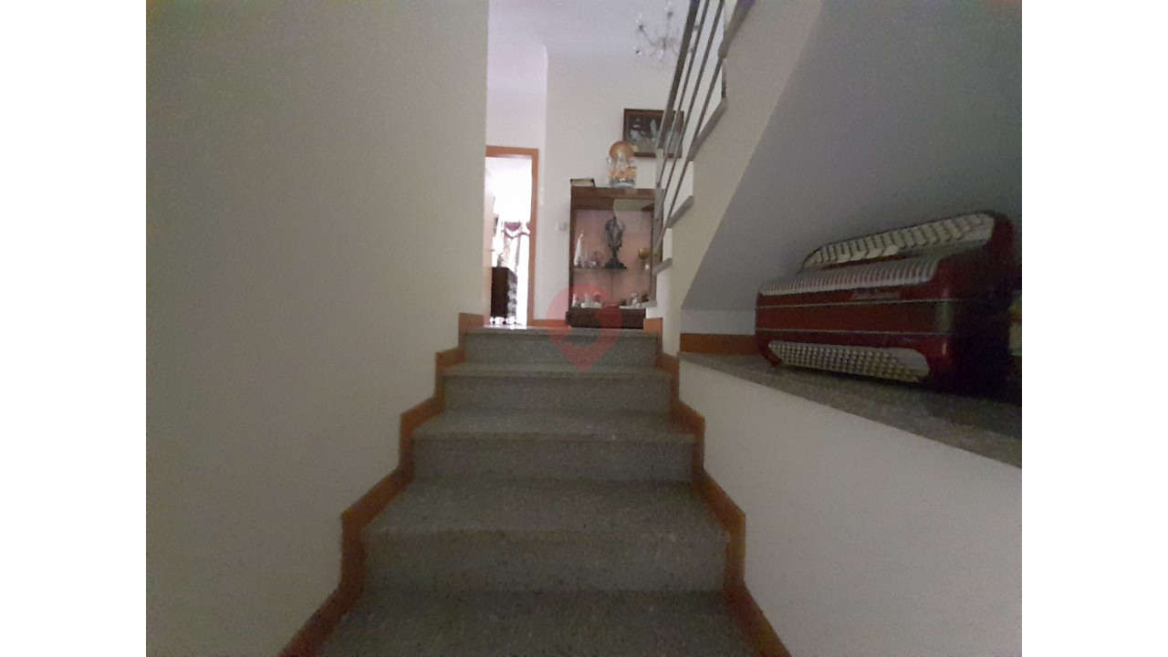 Moradia T3 para Venda em Vilar de Mouros Foto 4