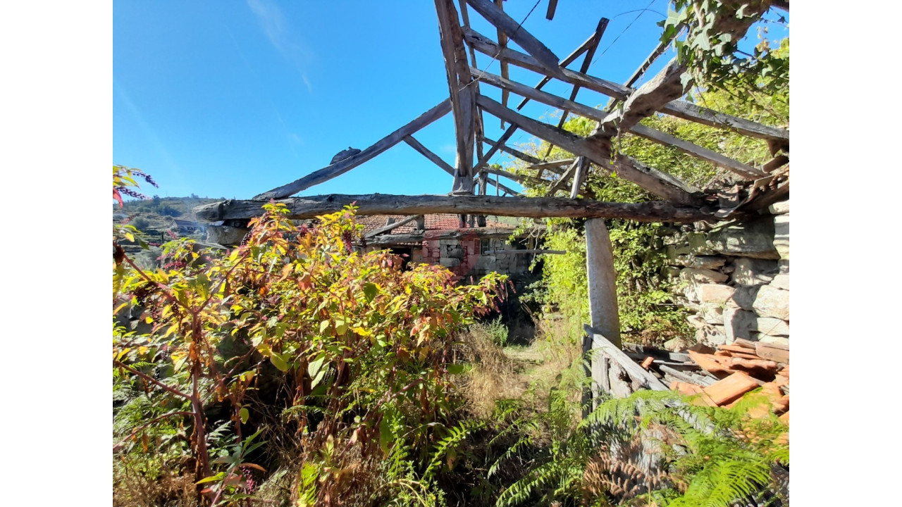 Moradia T2 para Venda em Merufe Foto 2