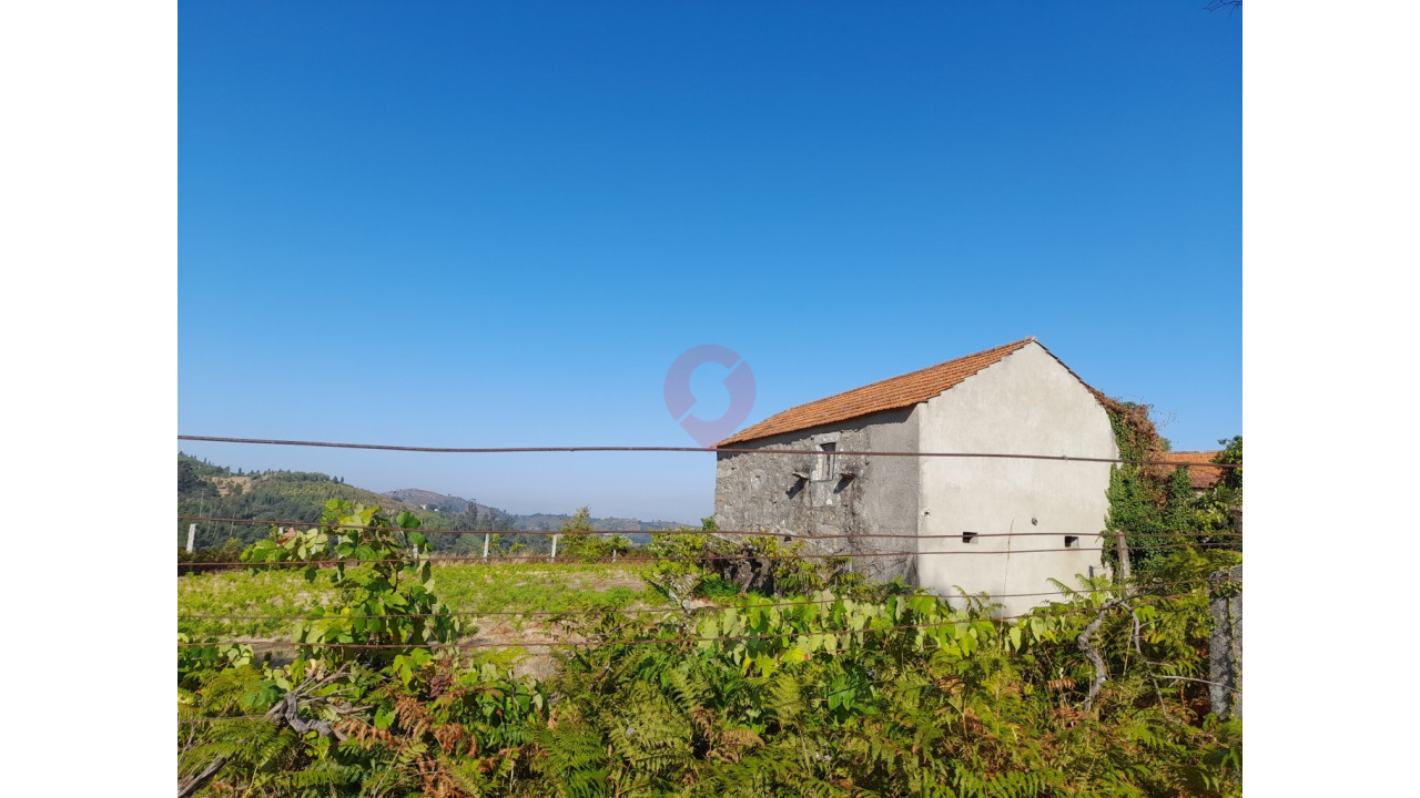 Moradia T2 para Venda em Longos Vales Foto 2