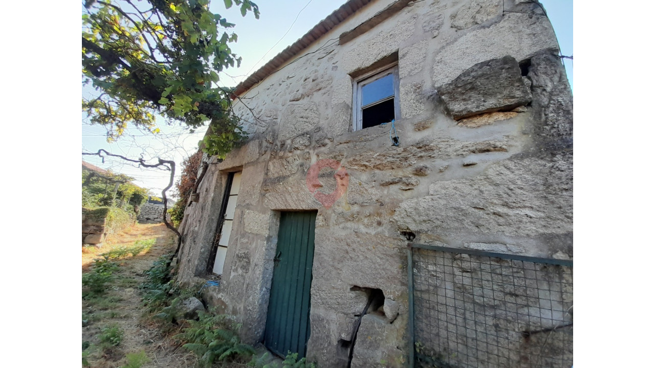 Moradia T2 para Venda em Longos Vales Foto 4