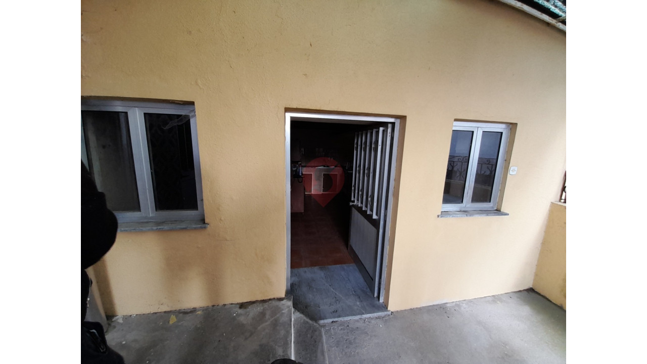 Moradia T3 para Venda em Tangil Foto 3