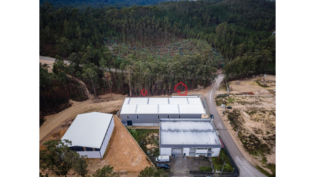 Armazém para Venda em Matas e Cercal Foto 17