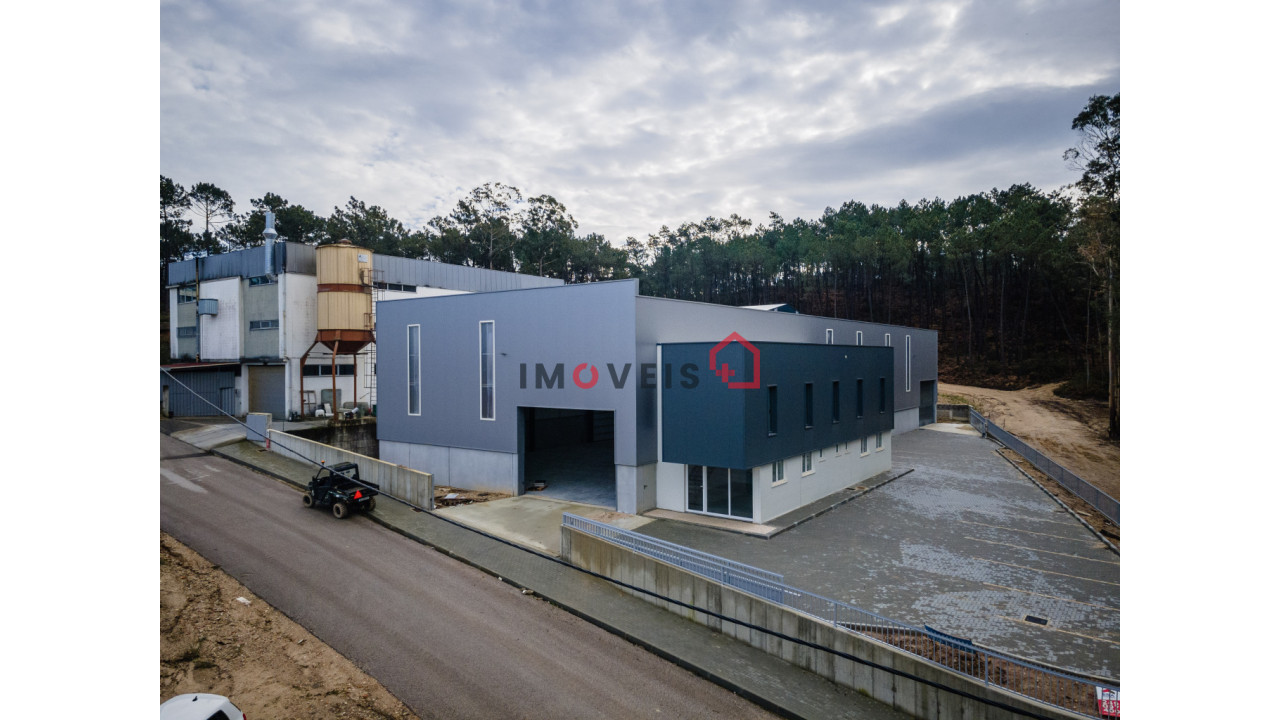 Armazém para Venda em Matas e Cercal Foto 20