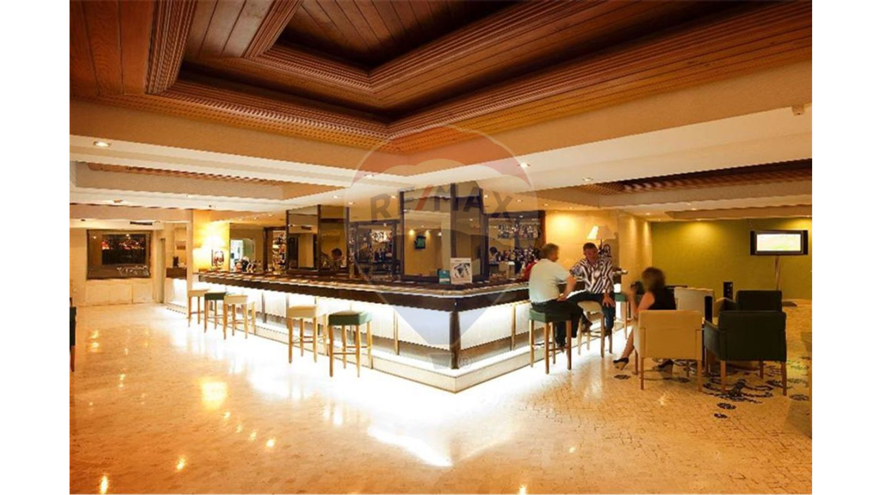 Apartamento T1 para Venda em Quarteira Foto 9