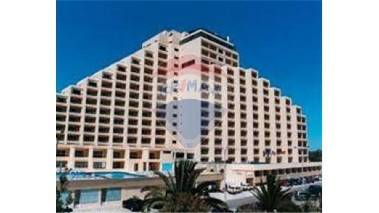 Apartamento T1 para Venda em Quarteira Foto 14