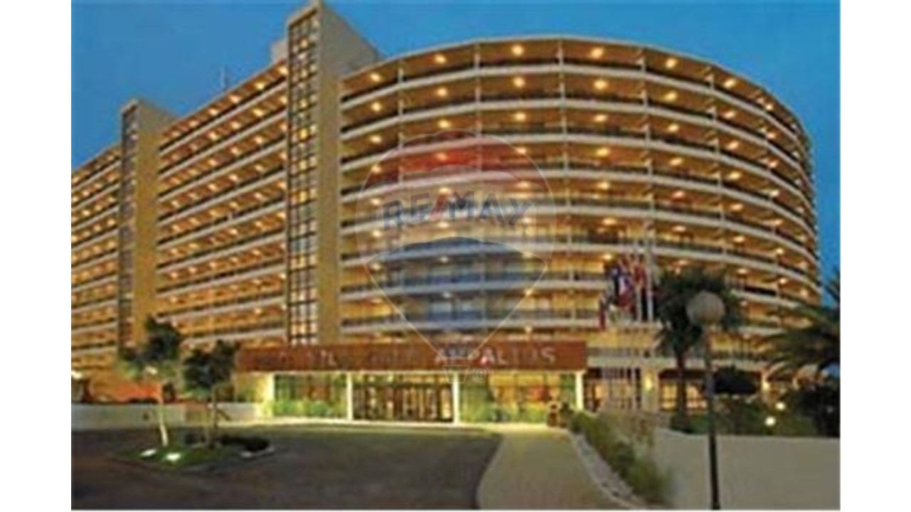 Apartamento T1 para Venda em Quarteira Foto 12