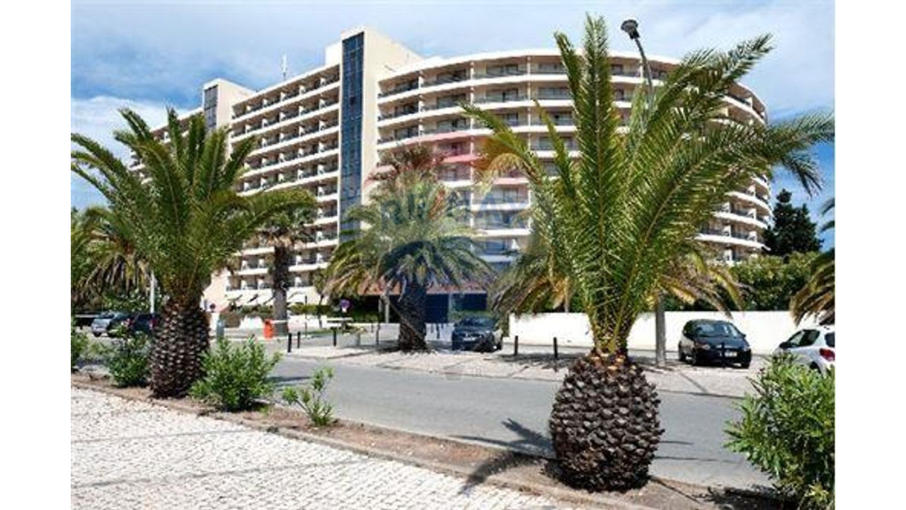 Apartamento T1 para Venda em Quarteira Foto 13