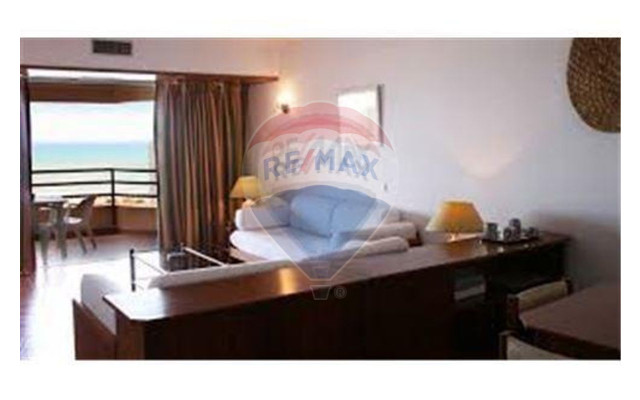 Apartamento T1 para Venda em Quarteira