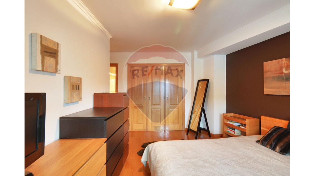 Apartamento T3 para Venda em Lumiar Foto 13