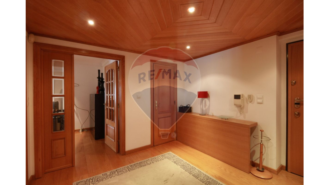 Apartamento T3 para Venda em Lumiar Foto 11