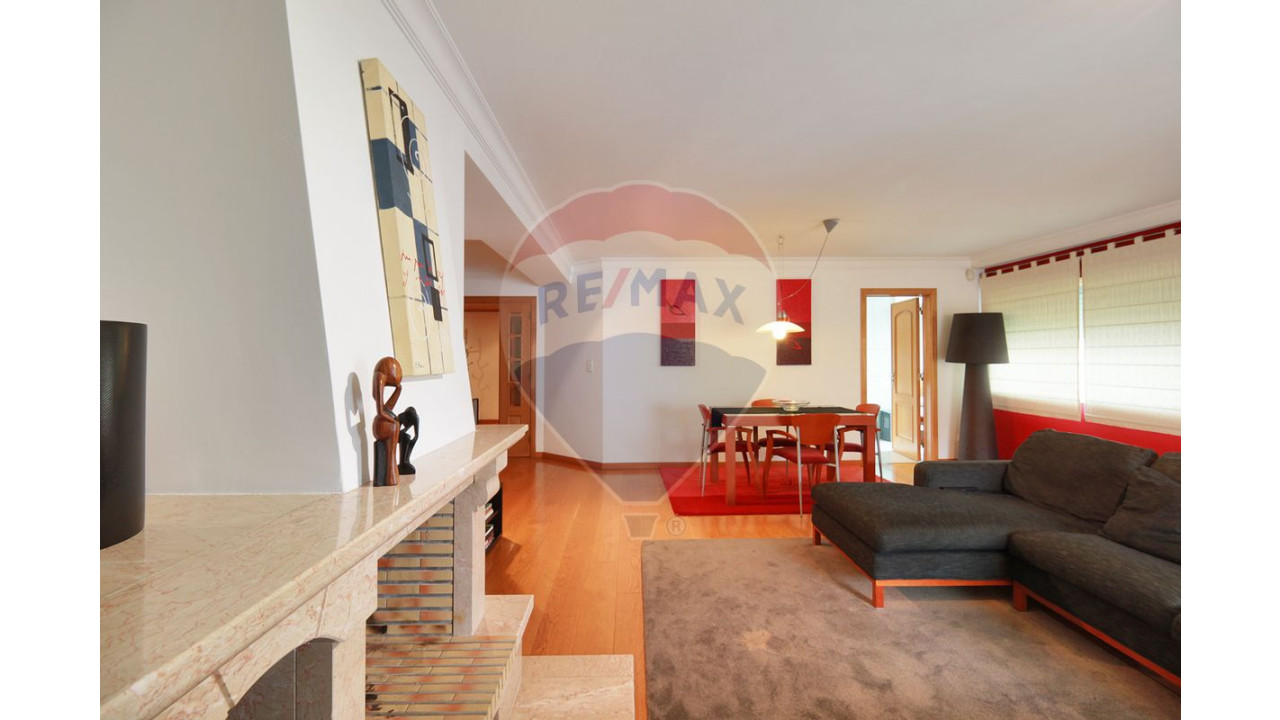 Apartamento T3 para Venda em Lumiar Foto 3