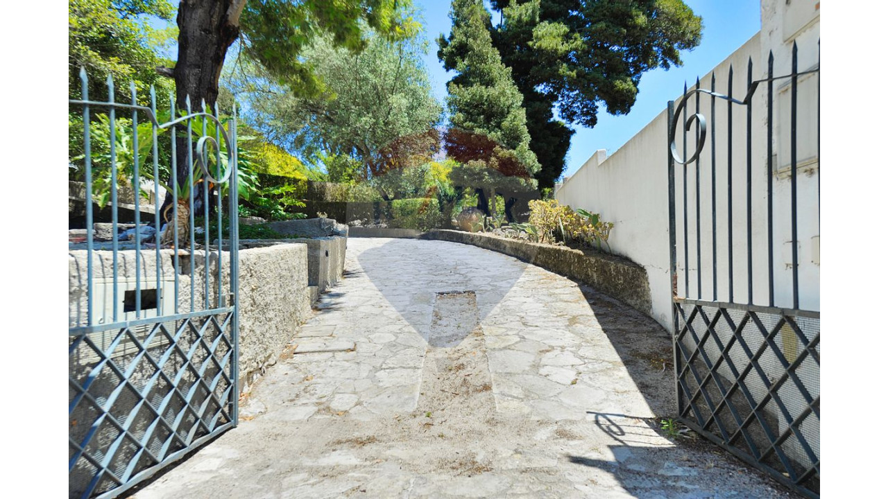 Quinta T5 para Venda em Charneca de Caparica e Sobreda Foto 22