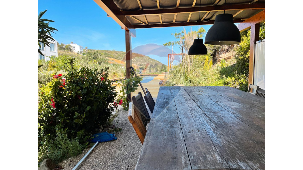 Moradia T8 para Venda em Carvoeira Foto 6