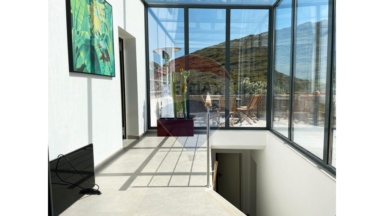 Moradia T8 para Venda em Carvoeira Foto 1