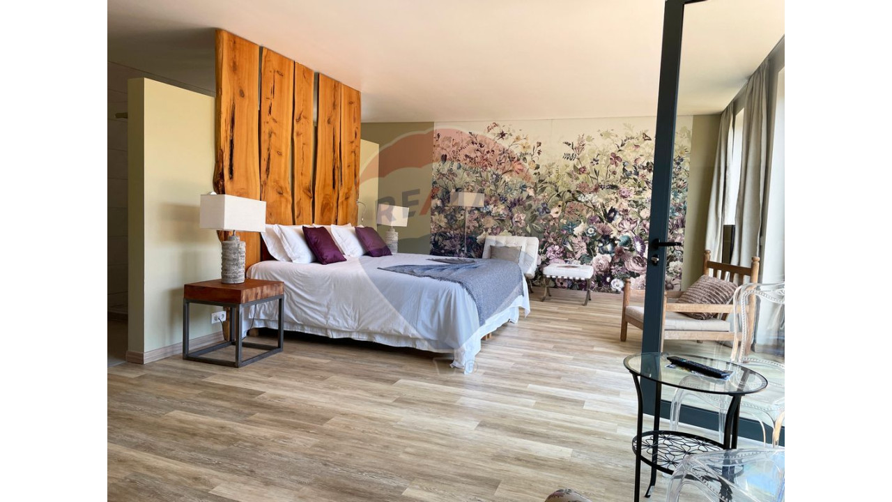 Moradia T8 para Arrendamento em Carvoeira Foto 26