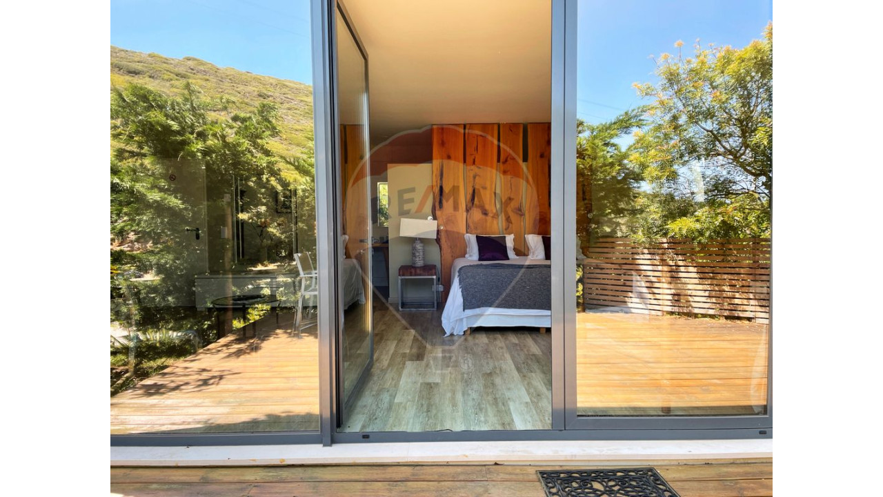 Moradia T8 para Arrendamento em Carvoeira Foto 5