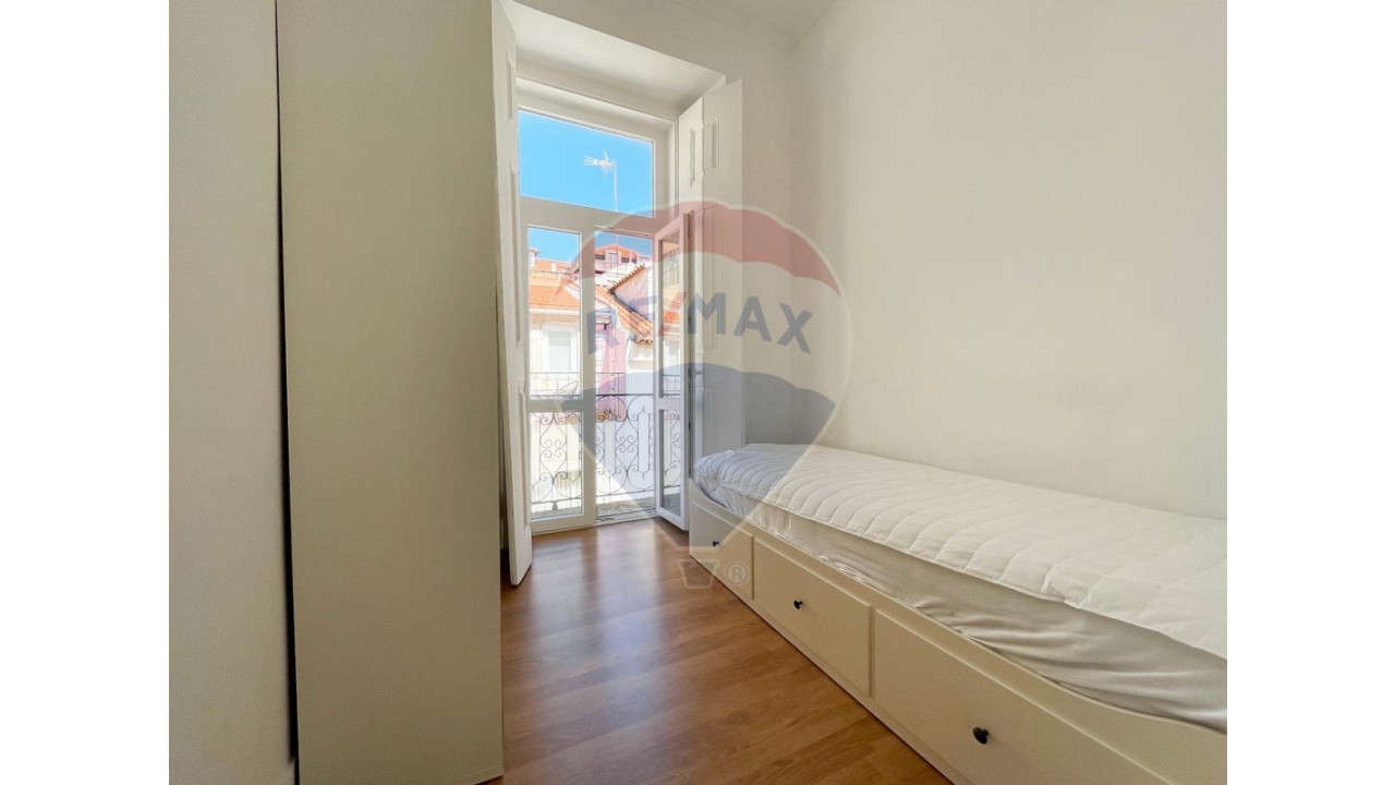 Apartamento T3 para Venda em Misericórdia Foto 17
