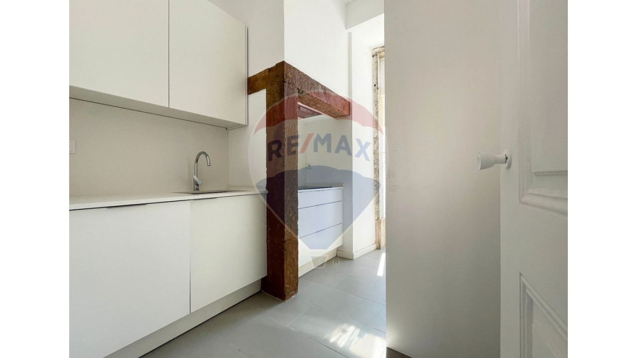 Apartamento T3 para Venda em Misericórdia Foto 10