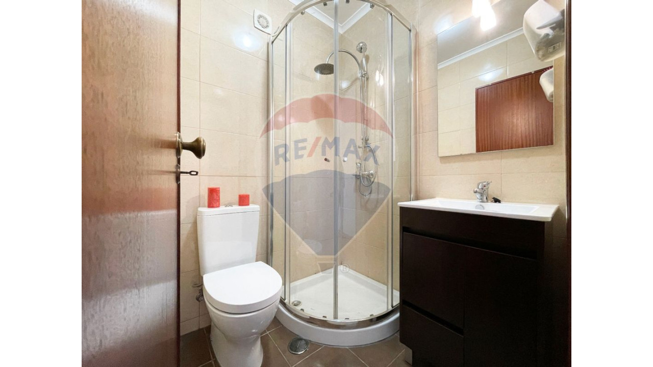 Apartamento T3 para Venda em Santa Maria e São Miguel, São Martinho, São Pedro Penaferrim Foto 12