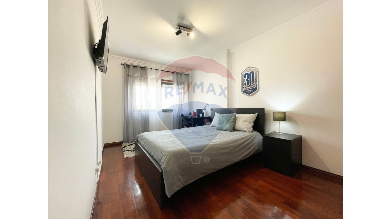 Apartamento T3 para Venda em Santa Maria e São Miguel, São Martinho, São Pedro Penaferrim Foto 11