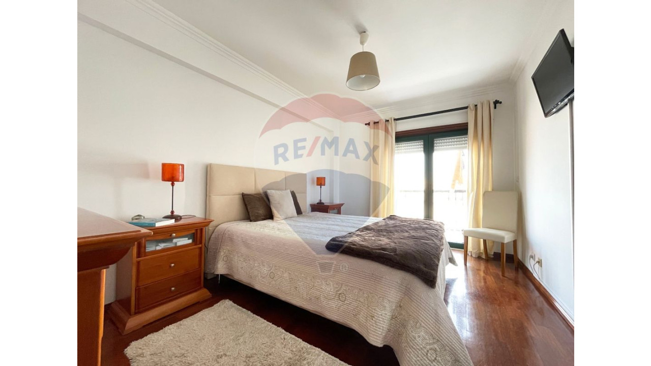 Apartamento T3 para Venda em Santa Maria e São Miguel, São Martinho, São Pedro Penaferrim Foto 7